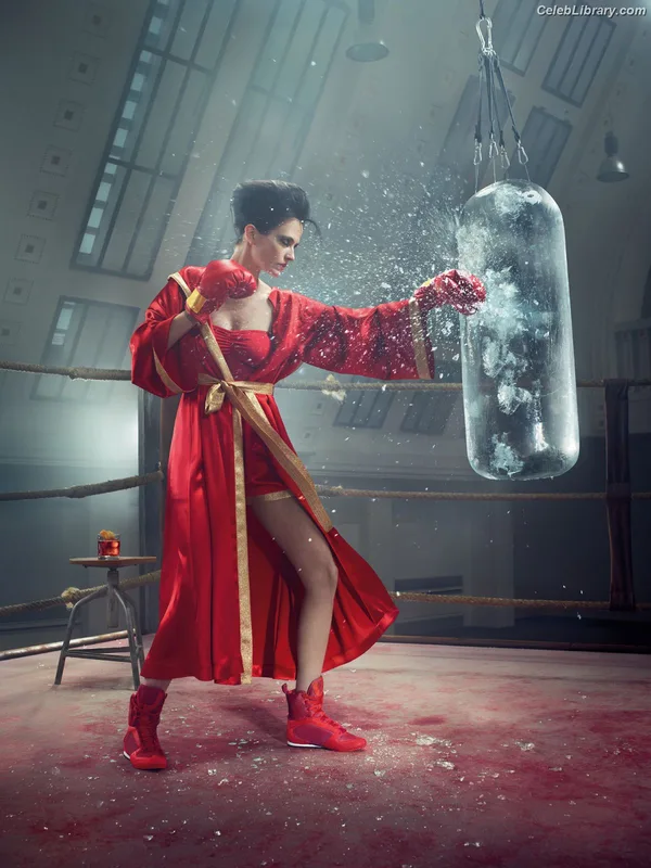 Eva Green photo 7 of 372