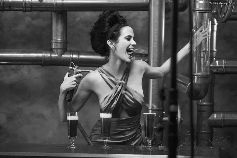 Eva Green photo 5 of 372