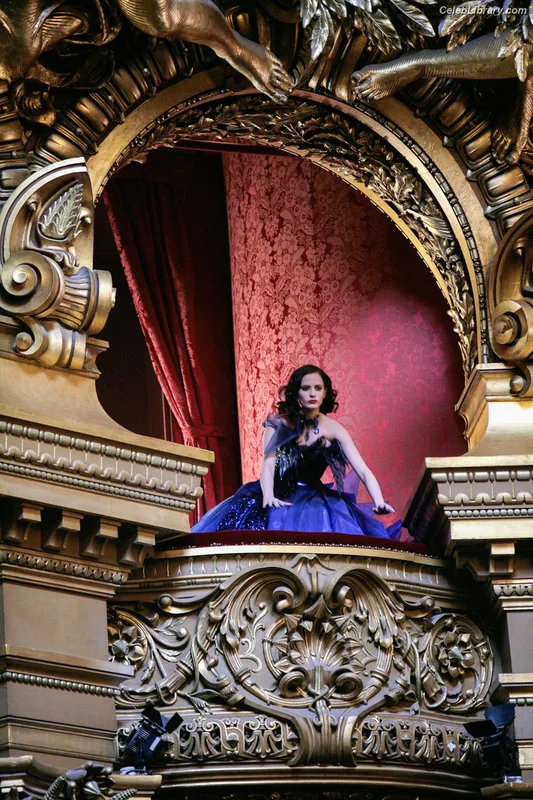 Eva Green photo 6 of 372