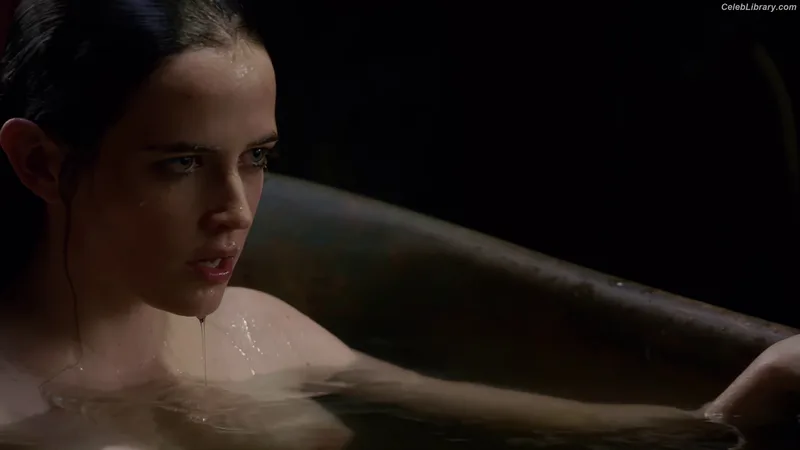 Eva Green photo 4 of 372