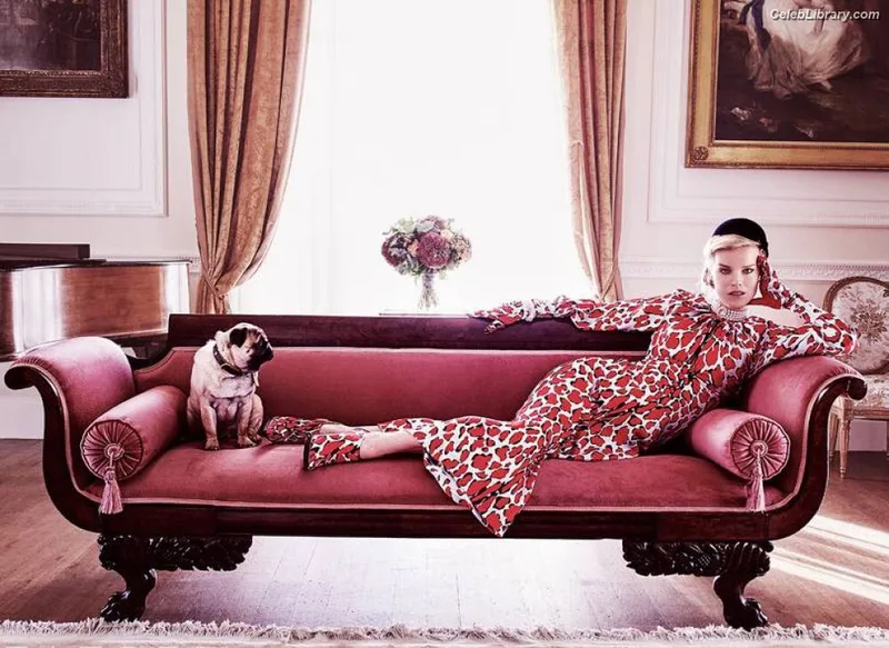 Eva Herzigova photo 2 of 62