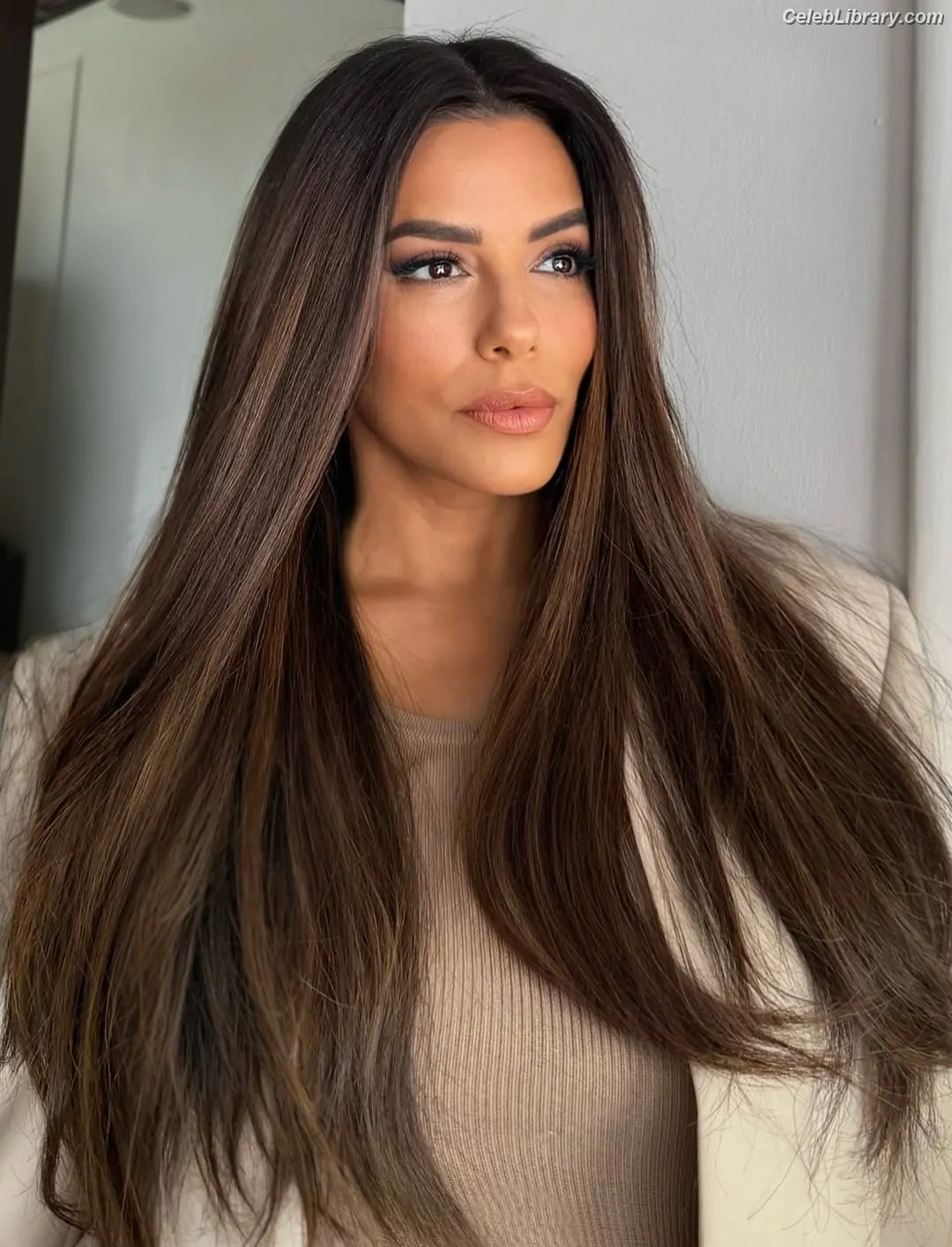 Eva Longoria photo 8 of 794