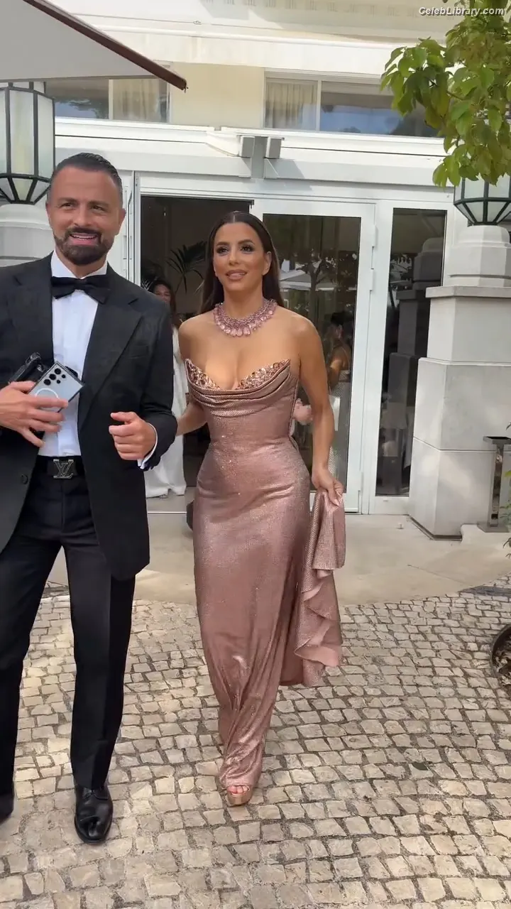 Eva Longoria photo 22 of 794