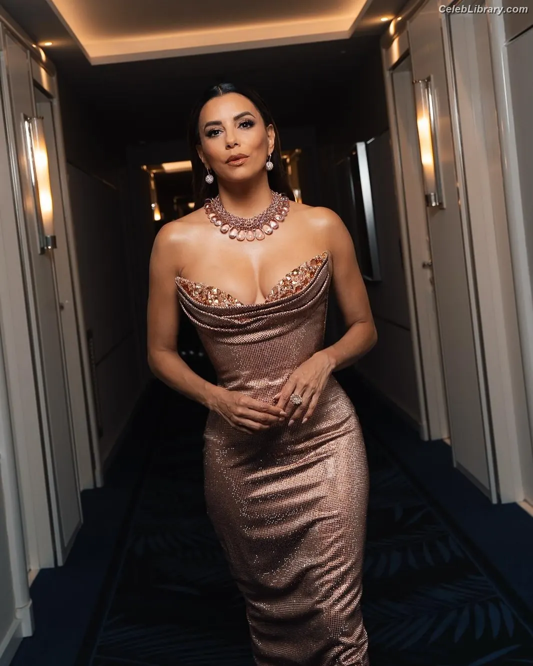 Eva Longoria photo 1 of 794