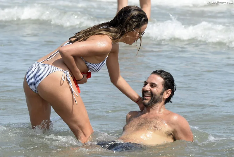 Eva Longoria photo 5 of 793