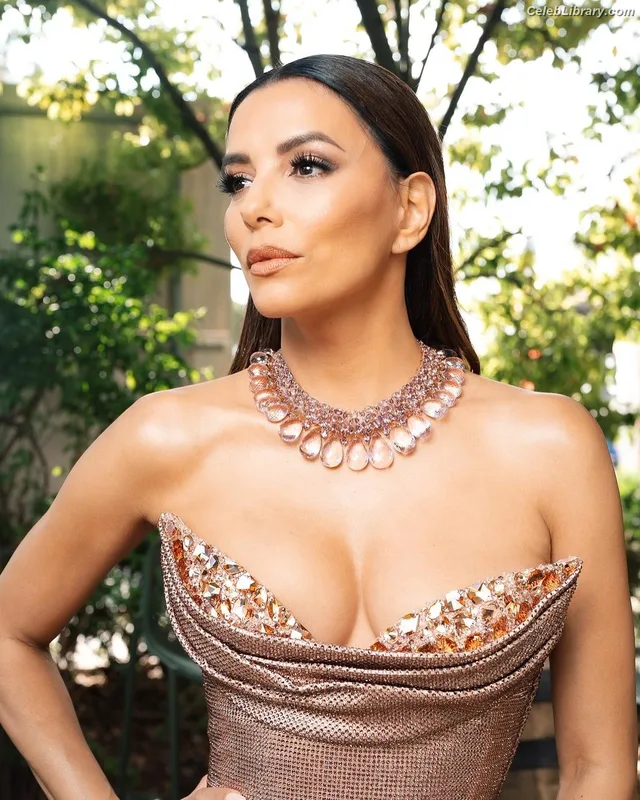 Eva Longoria photo 4 of 793