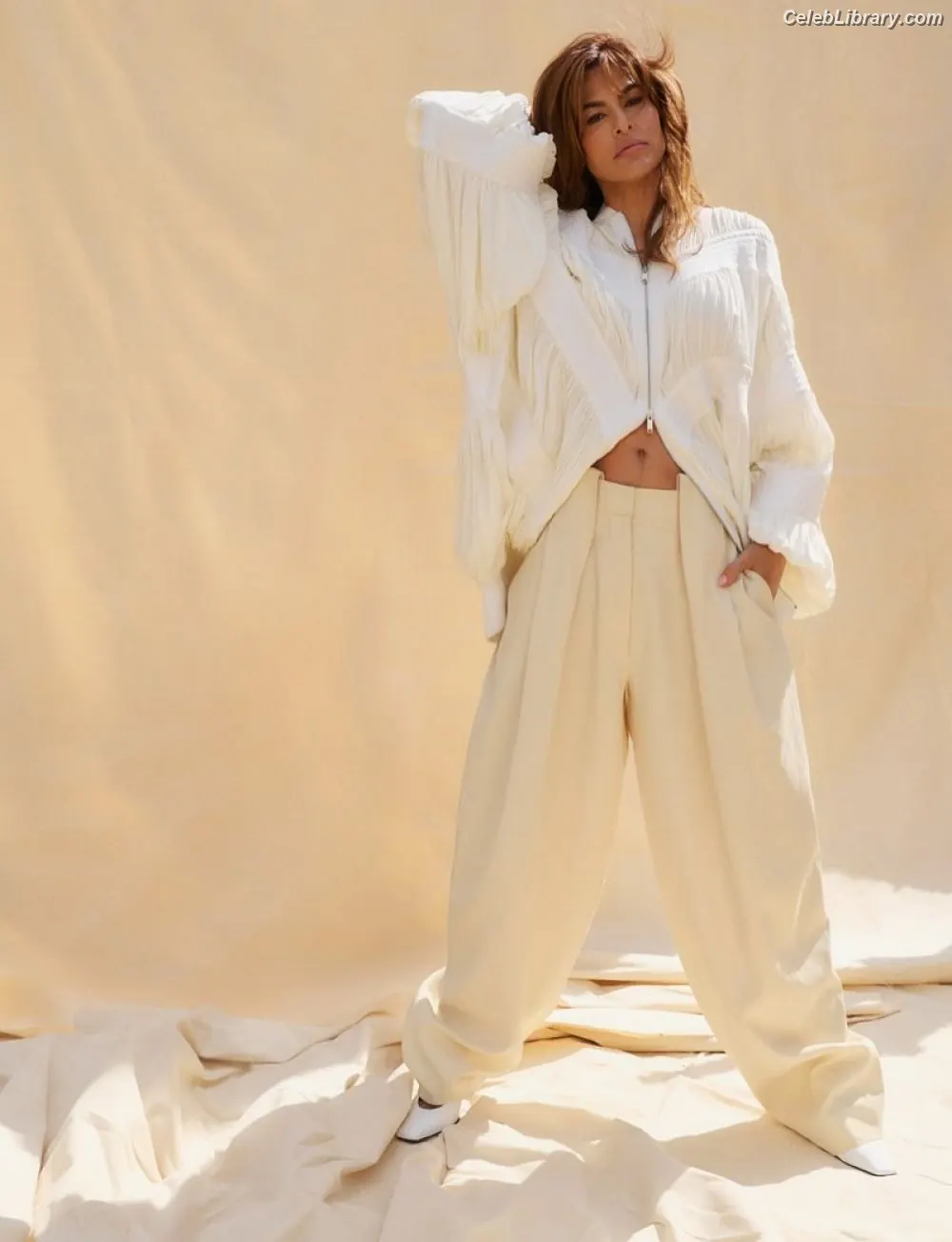 Eva Mendes photo 9 of 313