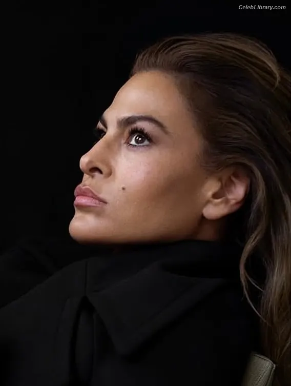 Eva Mendes photo 14 of 313