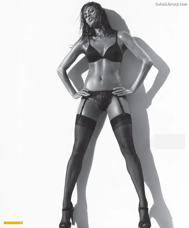 Eva Mendes photo 4 of 311