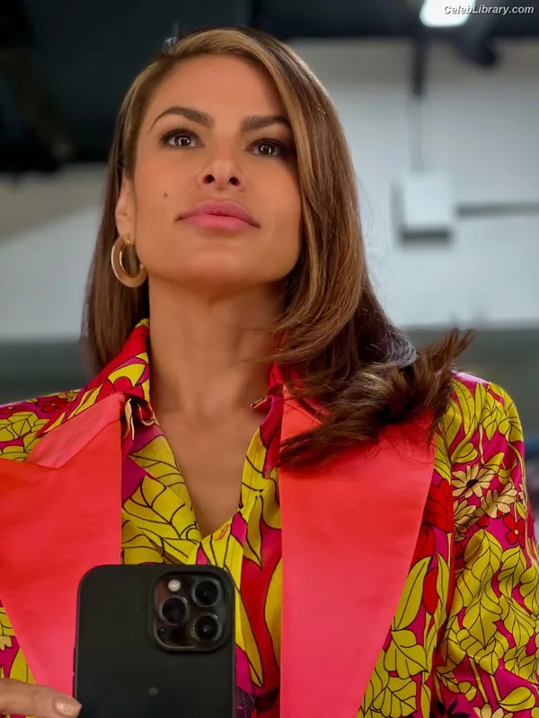 Eva Mendes photo 24 of 311