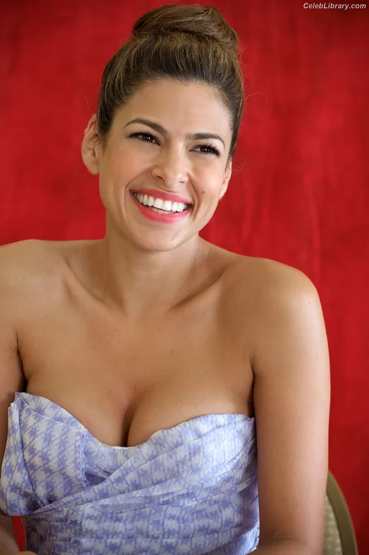 Eva Mendes photo 8 of 311