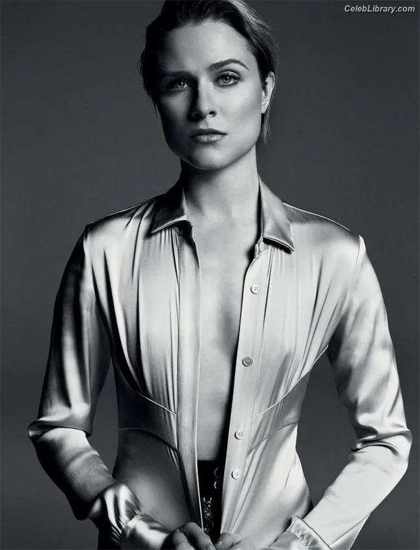 Evan Rachel Wood photo 1 of 75
