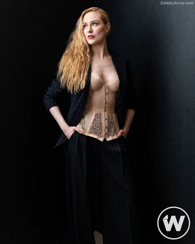 Evan Rachel Wood photo 2 of 75