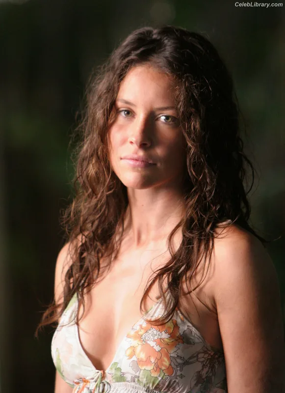 Evangeline Lilly photo 6 of 409