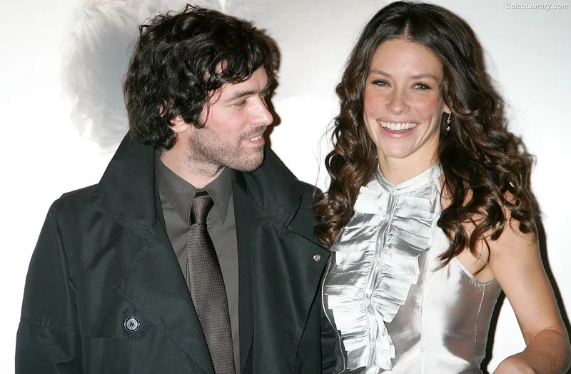 Evangeline Lilly photo 15 of 409