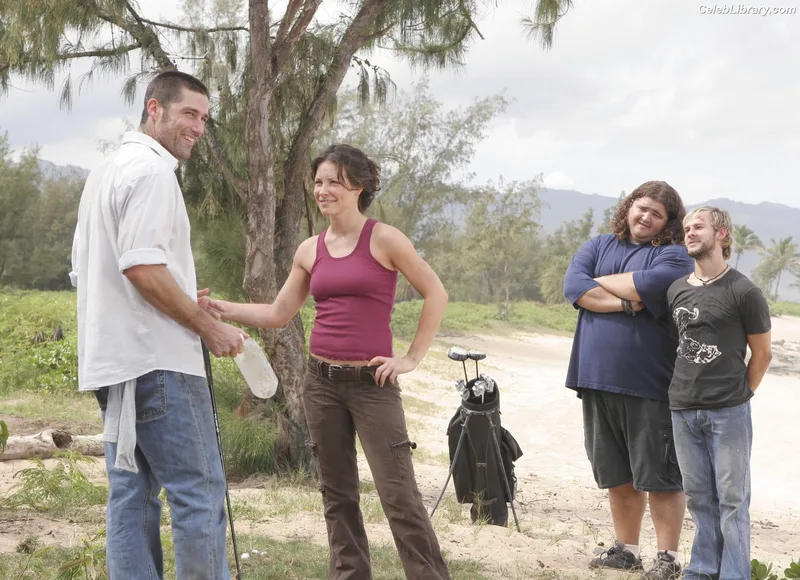 Evangeline Lilly photo 2 of 409