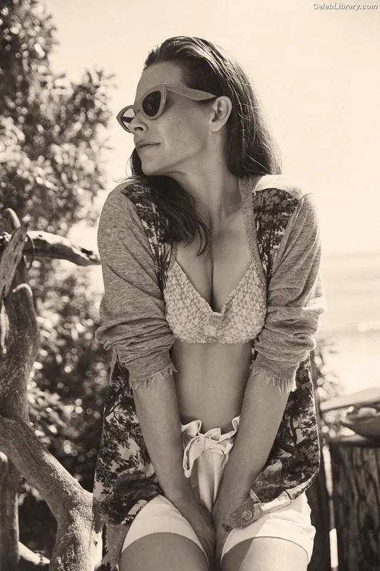 Evangeline Lilly photo 21 of 409
