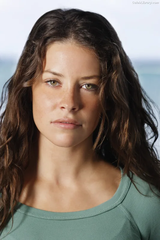 Evangeline Lilly photo 2 of 409