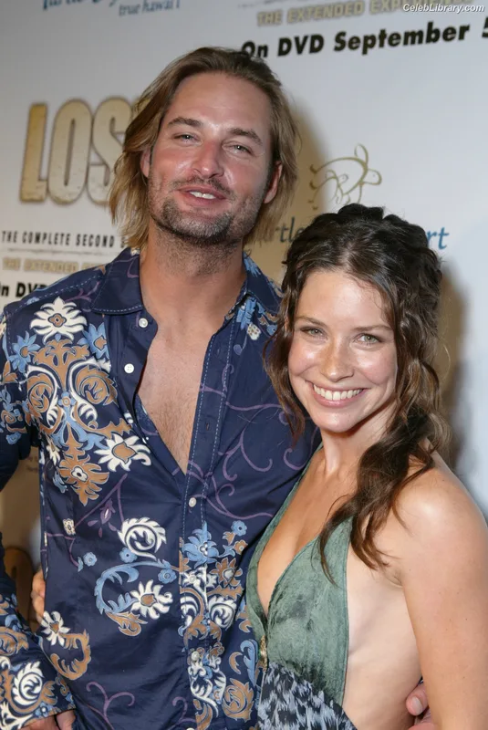 Evangeline Lilly photo 1 of 409