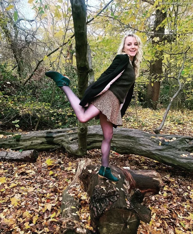 Evanna Lynch photo 12 of 389