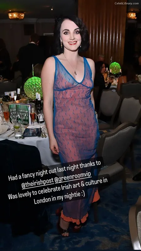 Evanna Lynch photo 16 of 389