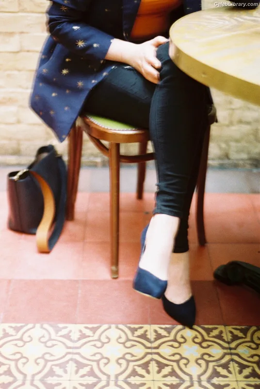 Evanna Lynch photo 4 of 389