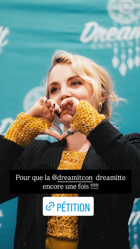 Evanna Lynch photo 18 of 389
