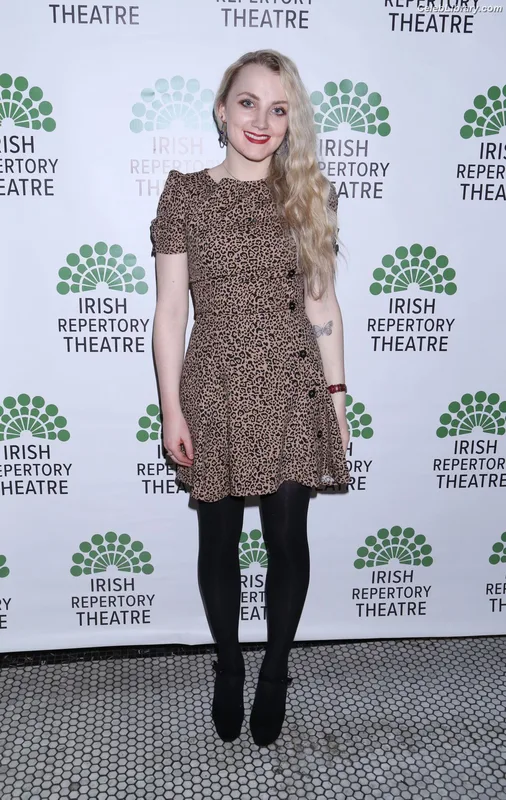 Evanna Lynch photo 16 of 389
