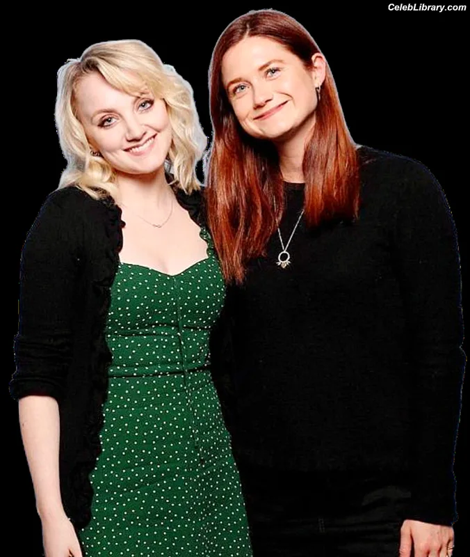 Evanna Lynch photo 7 of 389