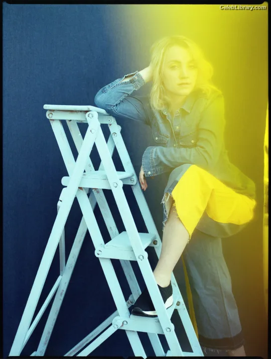 Evanna Lynch photo 16 of 389