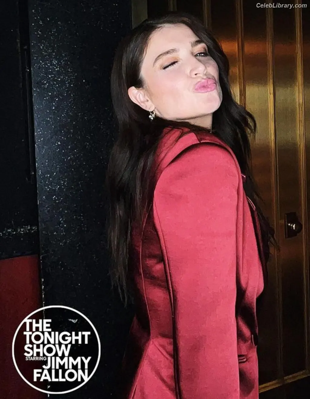 Eve Hewson photo 17 of 289