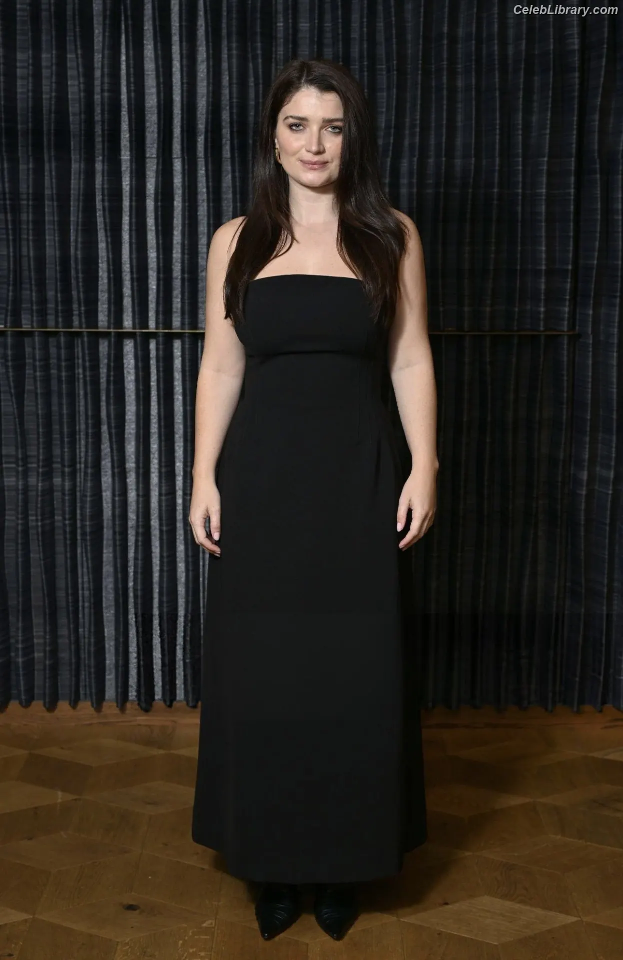 Eve Hewson photo 12 of 289