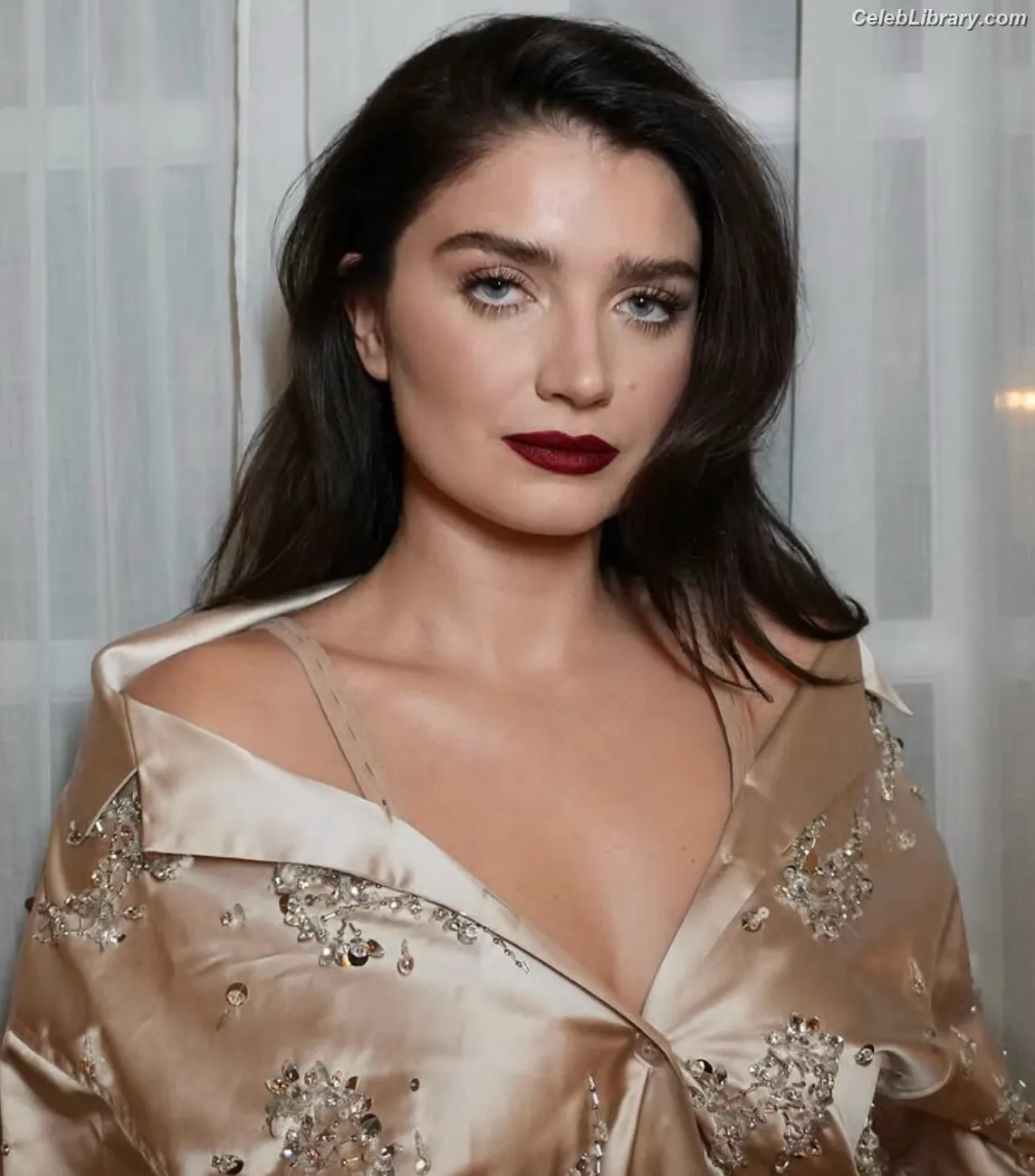 Eve Hewson photo 1 of 289
