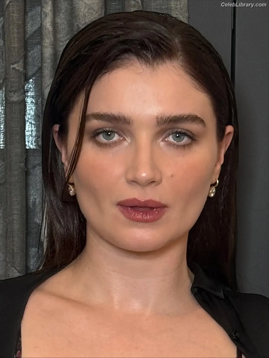 Eve Hewson photo 23 of 289