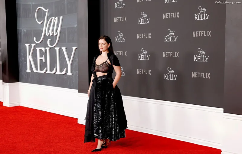 Eve Hewson photo 21 of 290