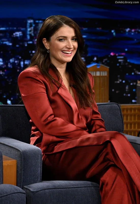 Eve Hewson photo 21 of 290