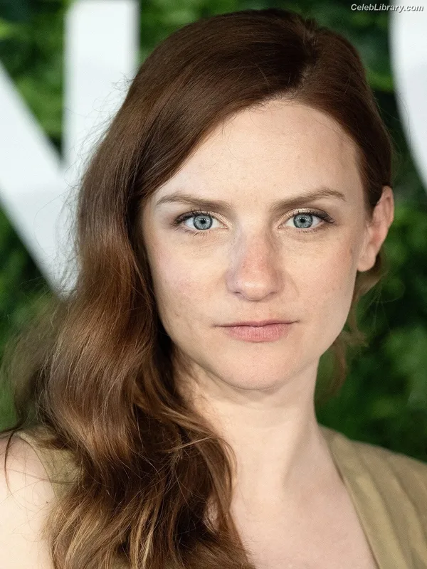 Faye Marsay photo 15 of 34