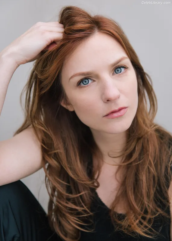 Faye Marsay photo 21 of 34