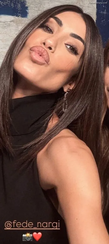 Federica Nargi photo 1 of 457