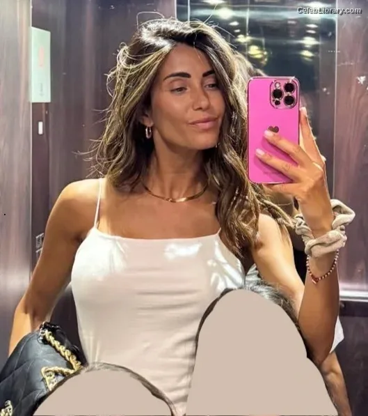 Federica Nargi photo 24 of 457