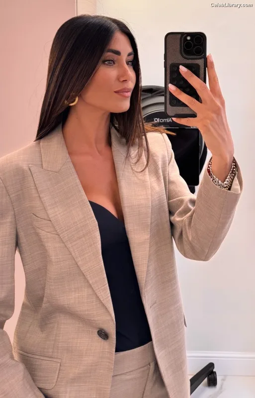 Federica Nargi photo 23 of 457