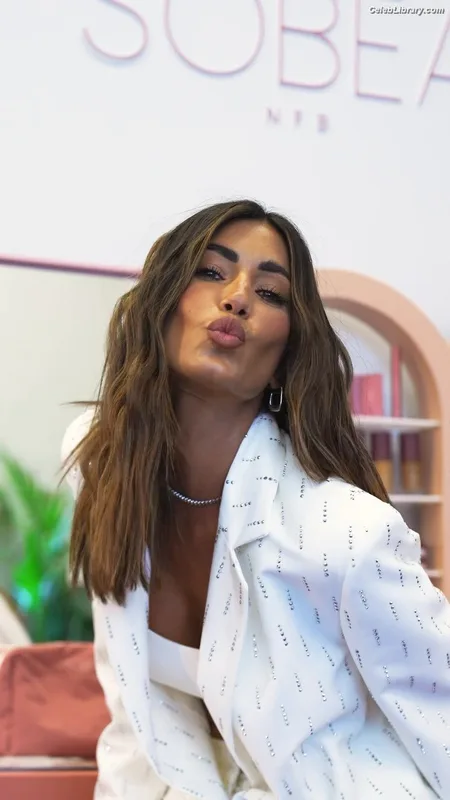 Federica Nargi photo 8 of 457
