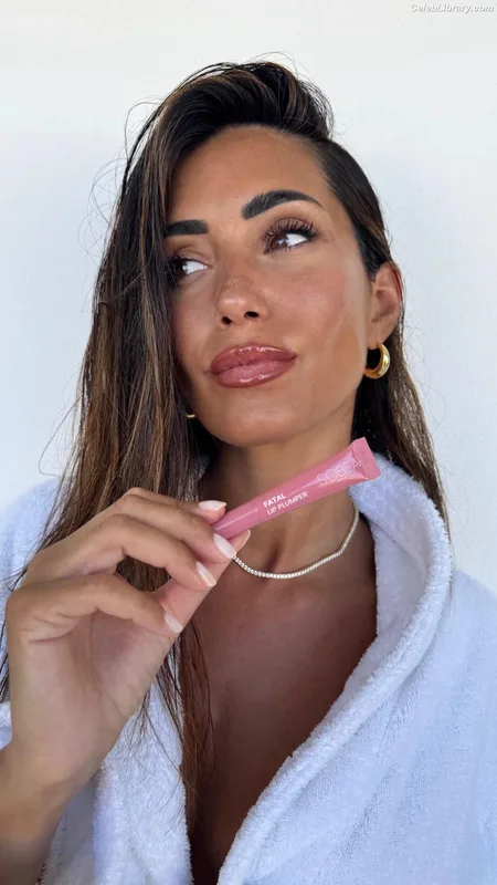Federica Nargi photo 14 of 457