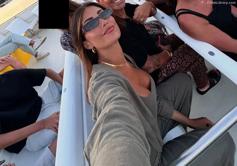 Federica Nargi photo 16 of 457