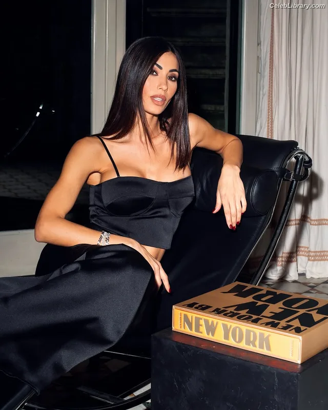 Federica Nargi photo 21 of 457