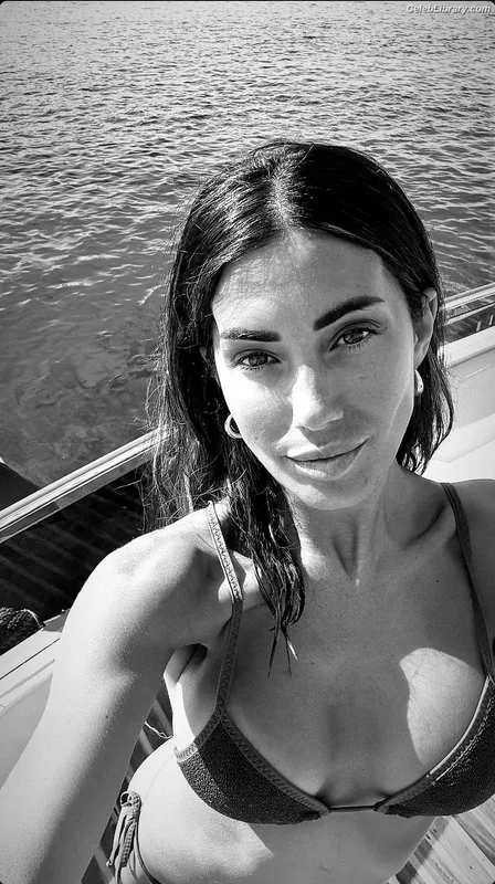 Federica Nargi photo 20 of 457