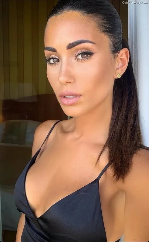 Federica Nargi photo 5 of 457