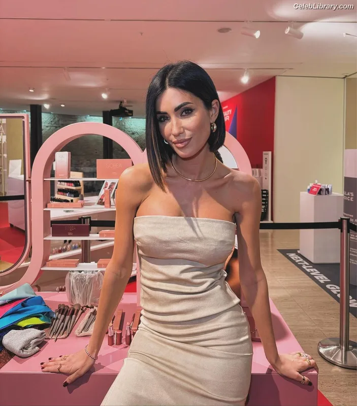 Federica Nargi photo 17 of 457
