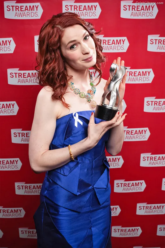 Felicia Day photo 8 of 197