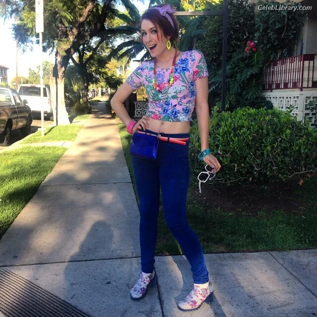 Felicia Day photo 10 of 197
